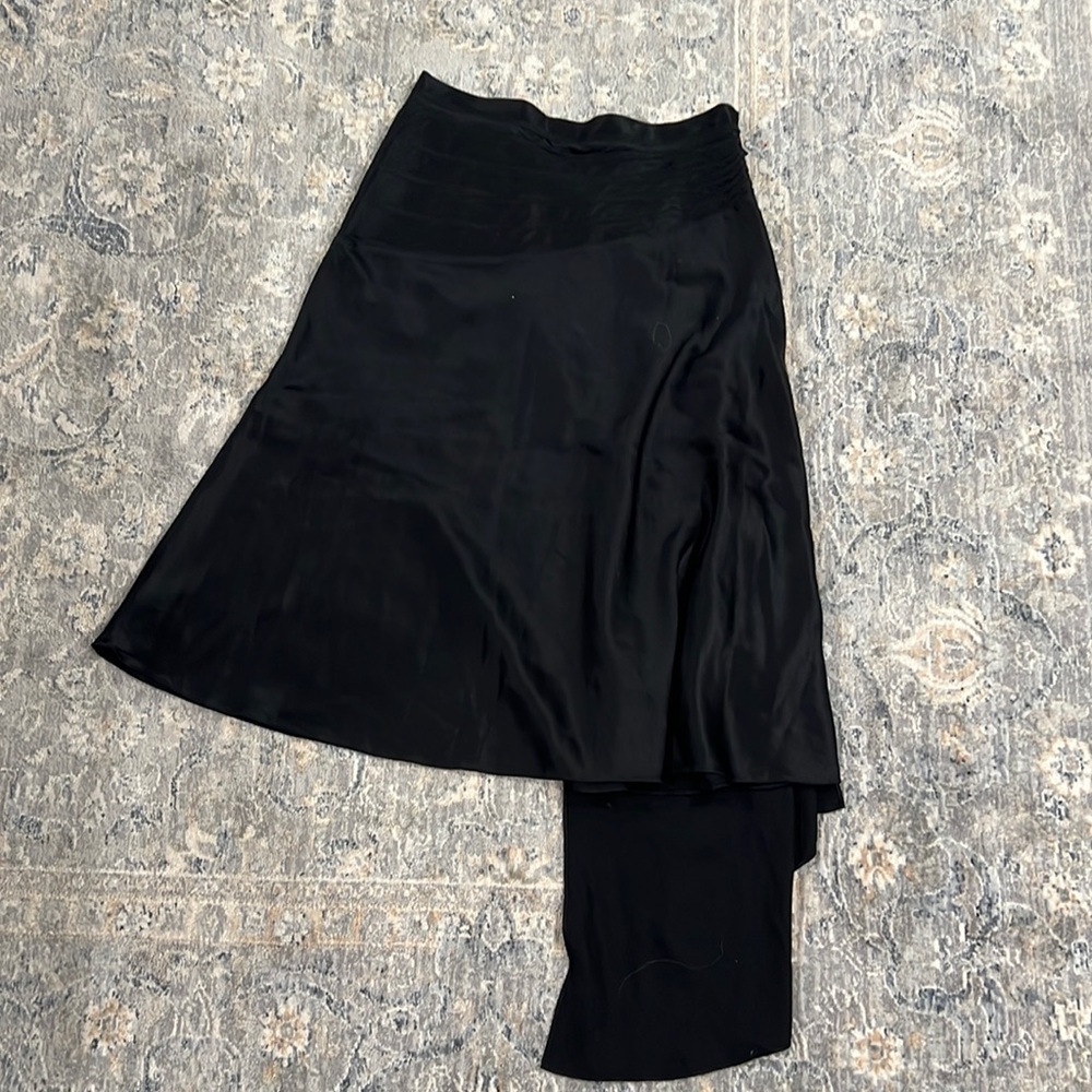 Marc Jacobs Silk Skirt - size 2